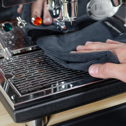 ARO® Magnetic Coffee Bar Towel | 35x35cm Microfiber Towel with Removable Magnet + Magnetic Target